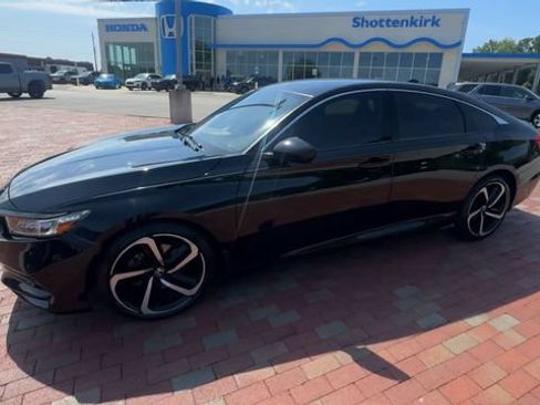 Used 2020 Honda Accord Sport image 7
