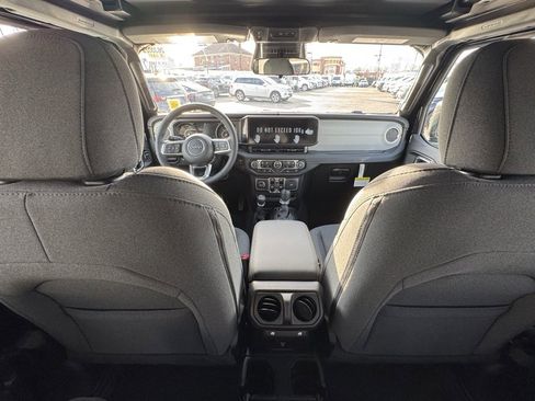 New 2026 Jeep Wrangler Sahara image 24