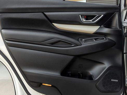 Used 2020 Subaru Ascent Limited w/ Technology Package image 35