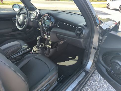 Used 2019 MINI Cooper Convertible FWD image 25