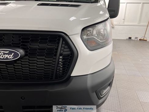 New 2026 Ford Transit 250 148 Medium Roof w/ Load Area Protection Package RWD image 15