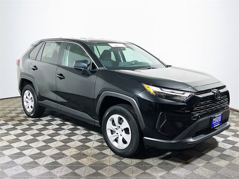 Certified 2024 Toyota RAV4 LE image 1