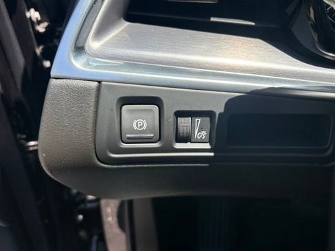Used 2020 Cadillac XT5 Luxury w/ LPO, Floor Liner Package AWD/4WD image 29