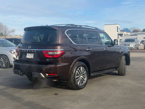 Used 2021 Nissan Armada SL w/ Captain's Chairs Package image 3
