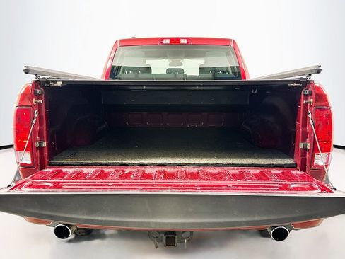 Used 2014 RAM 1500 Express RWD image 16