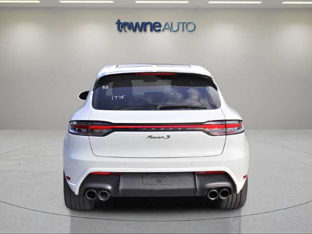 Used 2024 Porsche Macan S AWD/4WD image 4