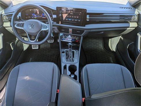 Certified 2025 Volkswagen Jetta Sport image 17