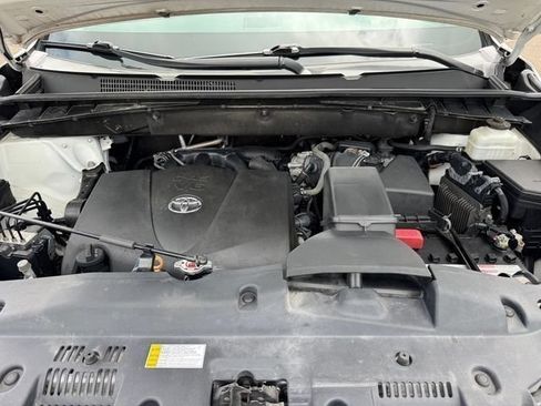 Used 2019 Toyota Highlander Limited Platinum AWD/4WD image 15