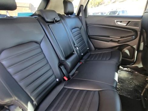 Used 2024 Ford Edge SEL image 46
