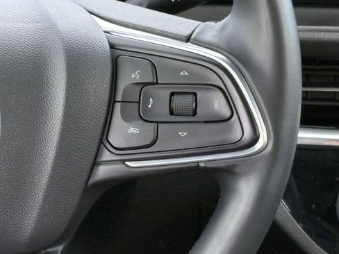 Used 2024 Buick Envista Sport Touring w/ Convenience I Package image 12