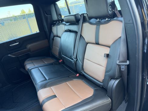 Used 2023 Chevrolet Silverado 3500 High Country AWD/4WD image 24