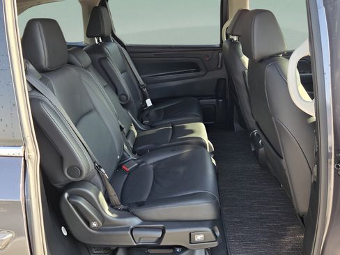 Used 2025 Honda Odyssey EX-L image 14