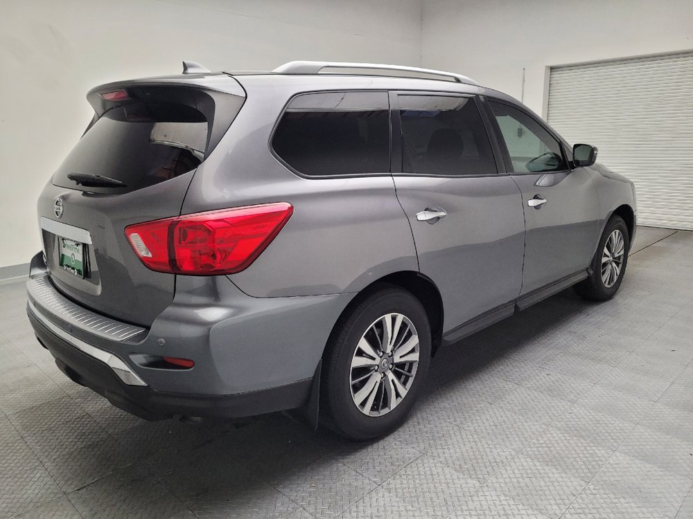 Used 2020 Nissan Pathfinder S FWD image 9