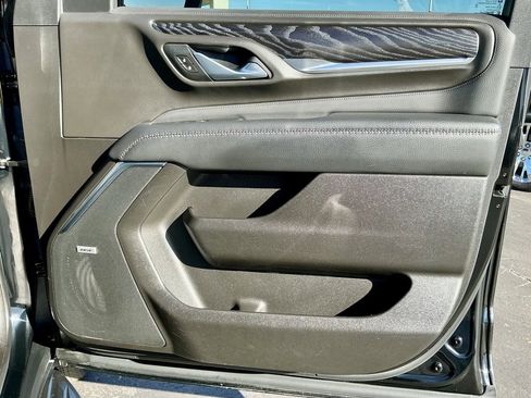 Used 2021 GMC Yukon XL Denali image 22