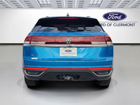 Used 2024 Volkswagen Atlas Cross Sport SE FWD image 4
