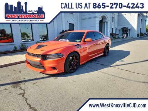 Used 2018 Dodge Charger R/T Scat Pack w/ Beats Audio Group RWD image 1