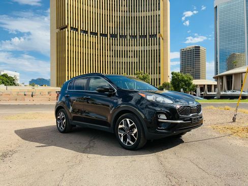Used 2020 Kia Sportage EX w/ EX Technology Package AWD/4WD image 12