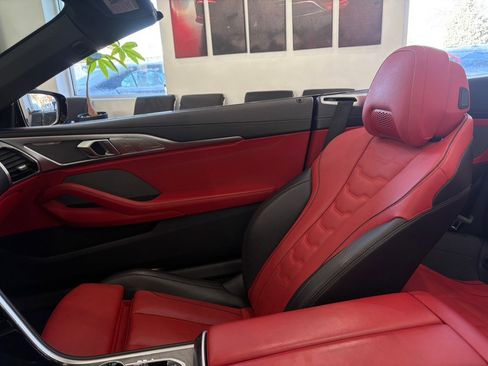 Used 2023 BMW M850i xDrive Convertible AWD/4WD image 12