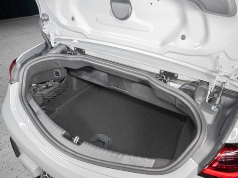 New 2026 Mercedes-Benz CLE 300 4MATIC Cabriolet image 10