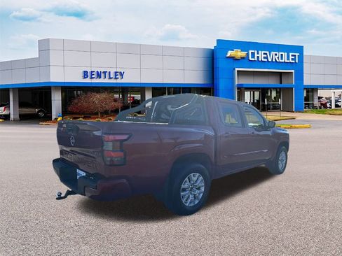 Used 2022 Nissan Frontier SV image 5