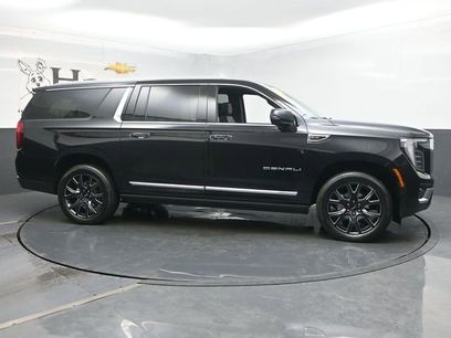 Used 2025 GMC Yukon XL Denali w/ Denali Reserve Package