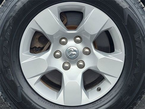 Certified 2023 RAM 1500 Big Horn image 17