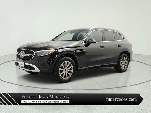Certified 2026 Mercedes-Benz GLC 300 image 1