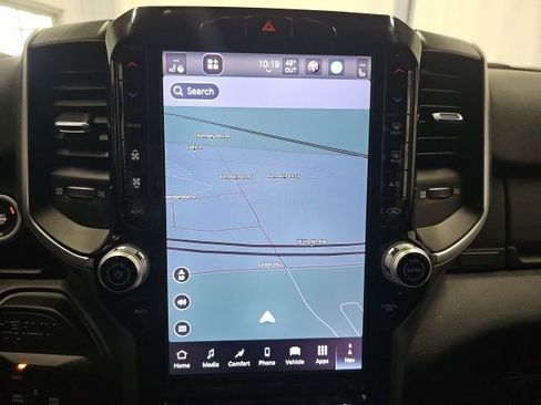 Used 2025 RAM 3500 Big Horn image 31