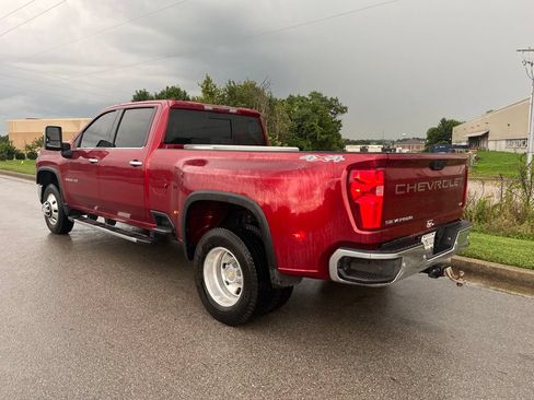 Used 2026 Chevrolet Silverado 3500 LTZ w/ LTZ Plus Package AWD/4WD image 4