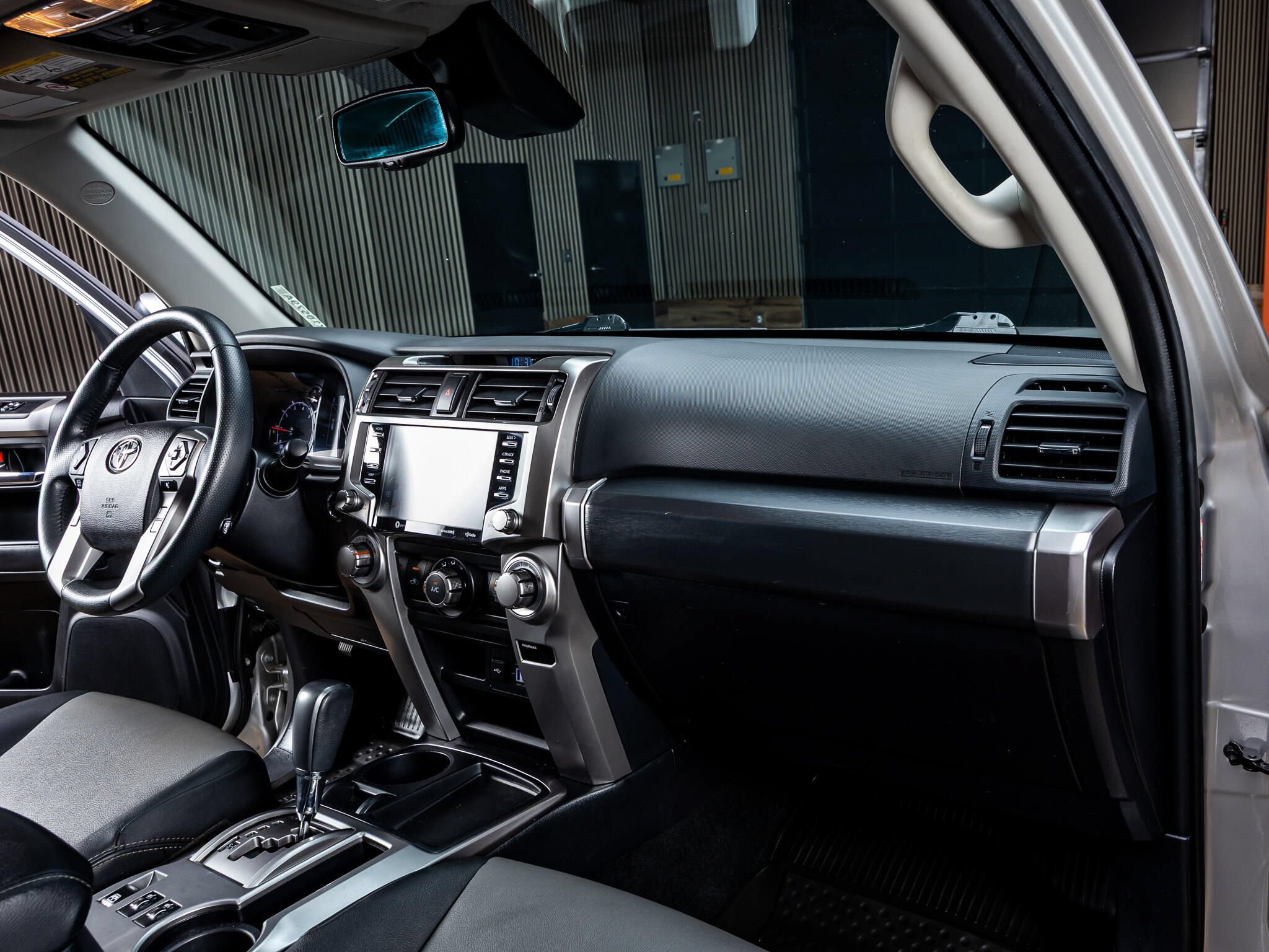 Used 2022 Toyota 4Runner SR5 Premium w/ Moonroof Package RWD image 13