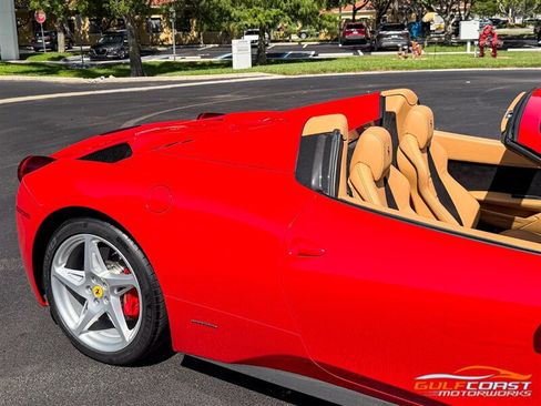 Used 2014 Ferrari 458 Spider RWD image 62