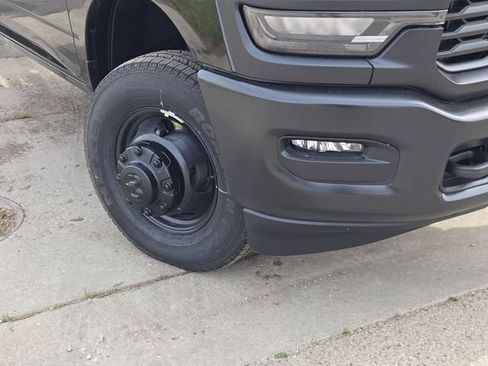 New 2026 RAM 3500 Tradesman AWD/4WD image 4