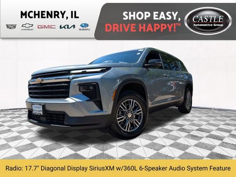 Used 2024 Chevrolet Traverse LS FWD image 1