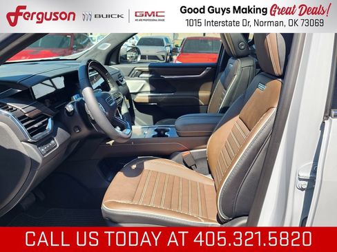 New 2026 GMC Acadia Denali Ultimate AWD/4WD image 15