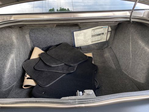 Used 2023 Dodge Challenger R/T image 11