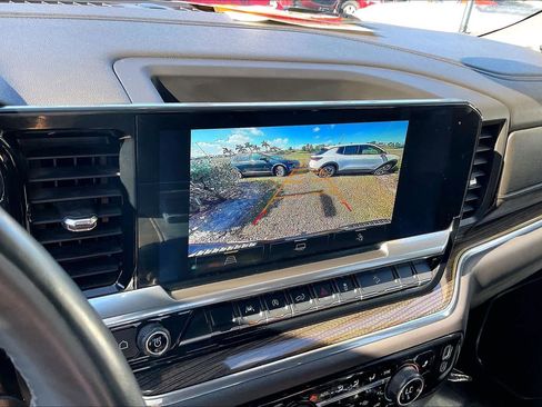 Used 2024 Chevrolet Silverado 1500 LT Trail Boss w/ Convenience Package II image 20