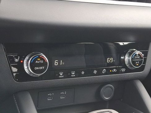 New 2026 Mitsubishi Outlander ES AWD/4WD image 8
