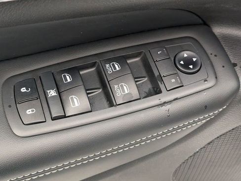 Used 2021 Jeep Grand Cherokee Limited w/ Quick Order Package 28K 80th image 12