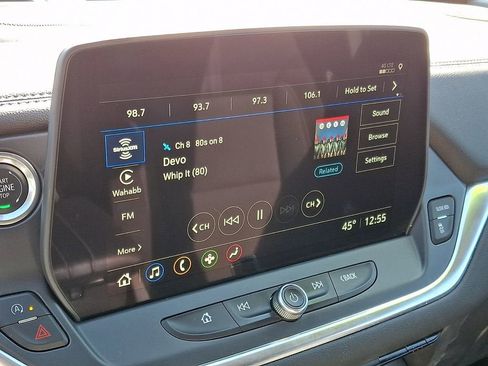 Certified 2025 Chevrolet Blazer LT FWD image 15