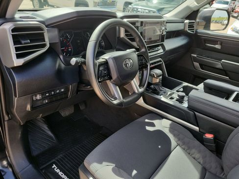 Used 2023 Toyota Tundra SR5 AWD/4WD image 10