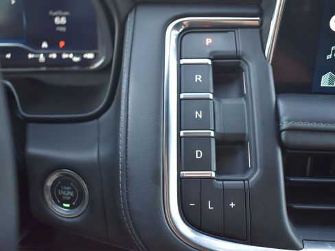 Used 2022 Chevrolet Tahoe LT RWD image 37