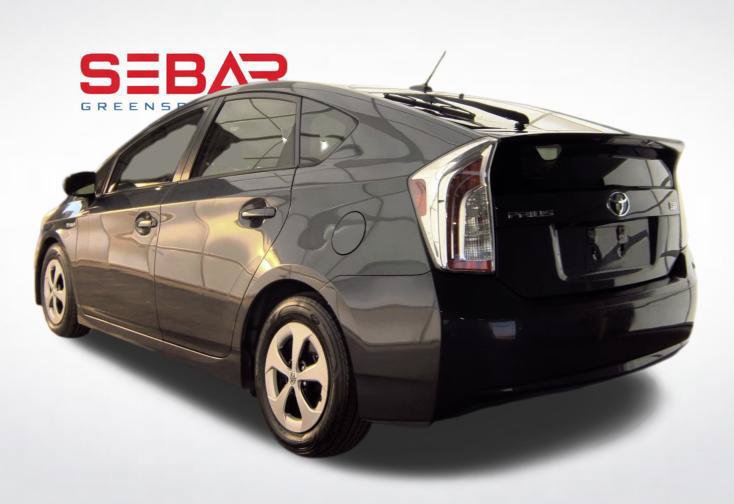 Used 2014 Toyota Prius Four FWD image 2