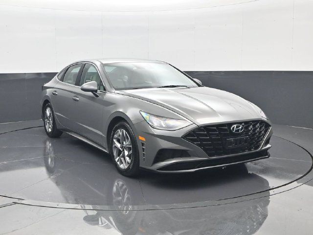 Used 2023 Hyundai Sonata SEL FWD image 3