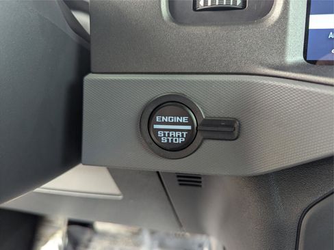 Used 2024 Ford Bronco Everglades image 20