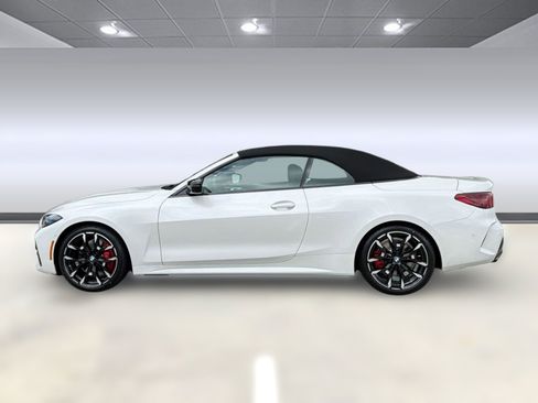 New 2027 BMW M440i Convertible w/ Premium Package RWD image 2