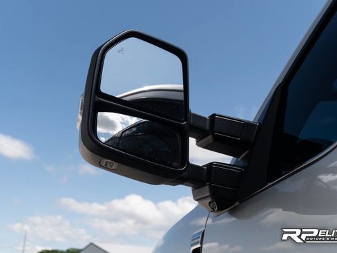 Used 2017 Ford F250 Platinum w/ Platinum Ultimate Package image 42