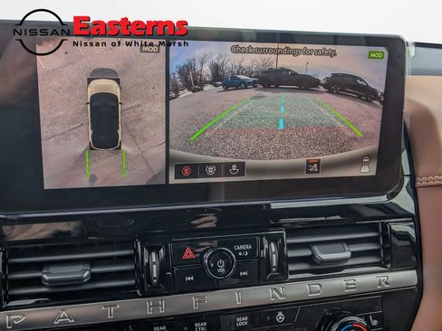 New 2026 Nissan Pathfinder Platinum image 19