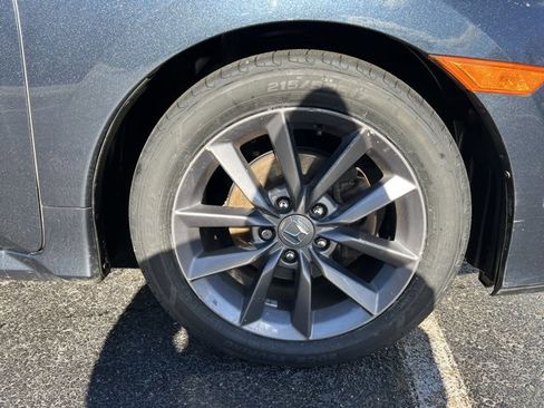 Used 2019 Honda Civic EX image 40