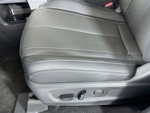 New 2026 INFINITI QX60 Luxe w/ Cargo Package image 25