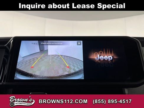 Used 2026 Jeep Wrangler Sport S image 33